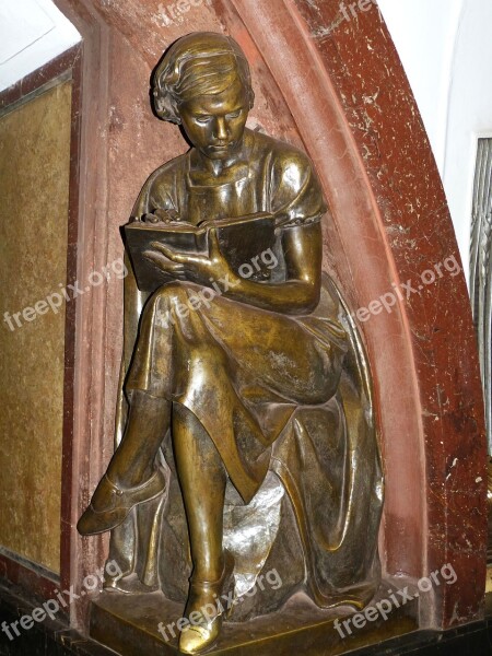 Sculpture Woman Statue Read Book