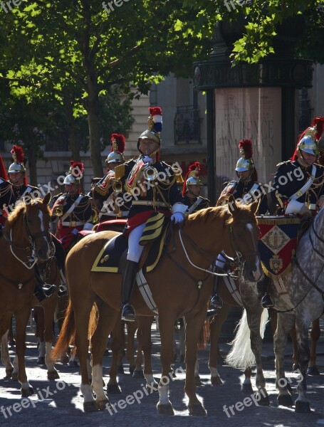 Trumpet Fanfare Staff Captain Cavalry Regiment Republican Guard