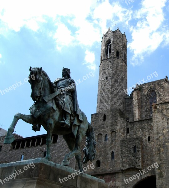 Monument Horse Knight Campanile Barcelona