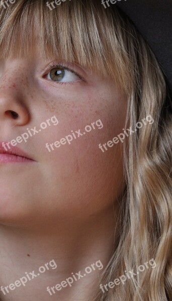 Child Girl Blond Face Close Up