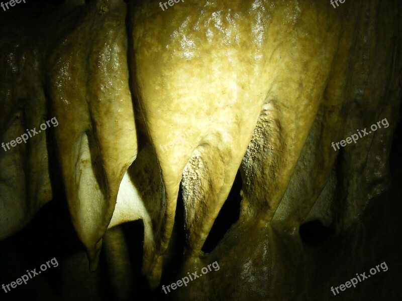 Cave Karst Depth Light Stalactite