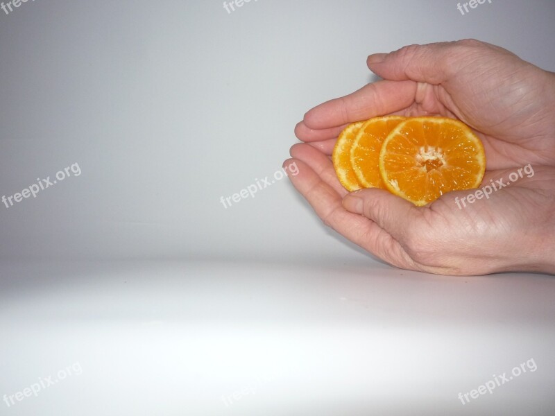 Mandarin Hand Hold Mandarin Slices Free Photos