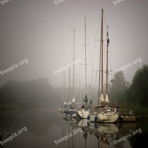 Sailboat Sailing Norsholm Gota Canal Channel