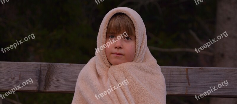 Child Girl Blanket Evening Freeze