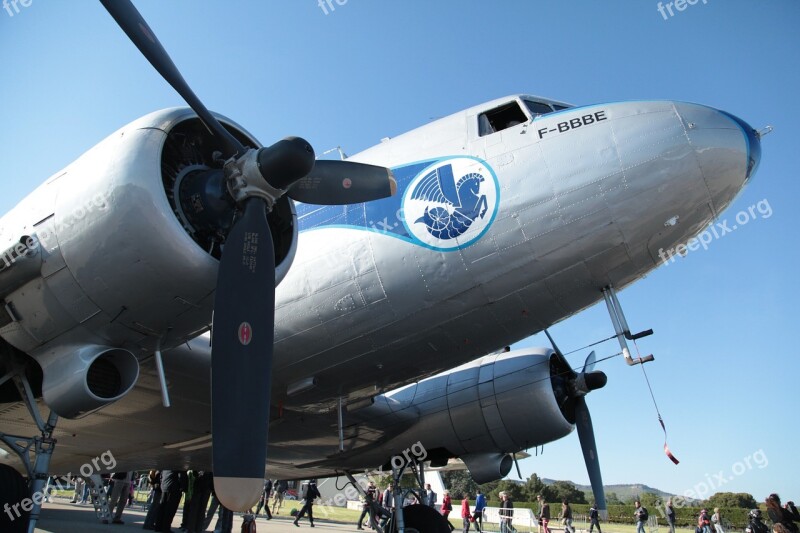 Aircraft Former Military Exhibition Reactor