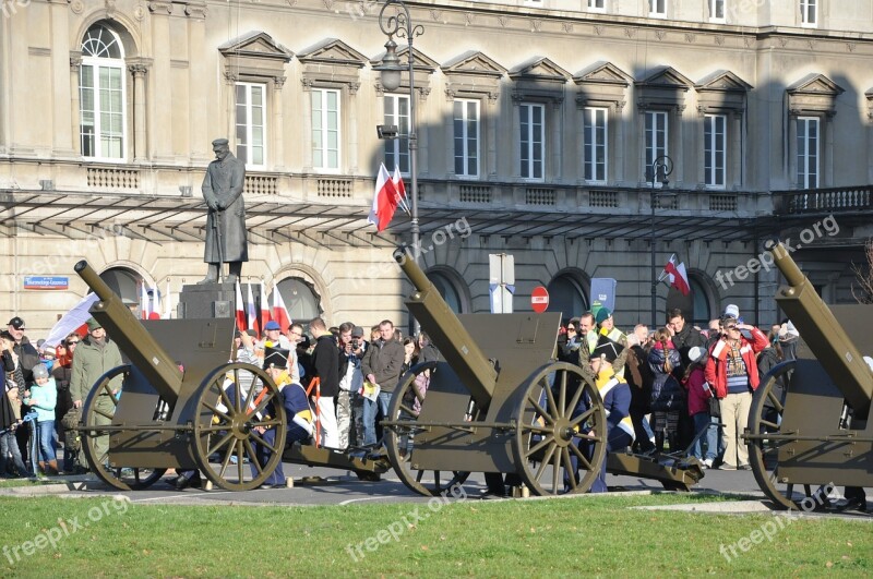 Warsaw Piłsudski Square Independence Day Cannon Poland