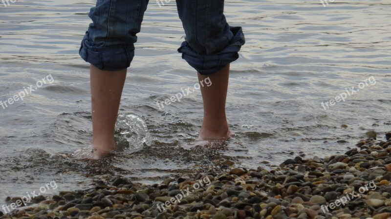 Water Wet Barefoot Stones Pebble