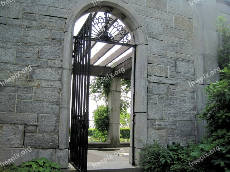 Stone Wall Arched Gate Ontario Canada