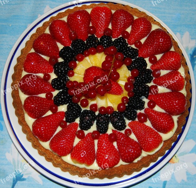 Cake Fruit Strawberry Raspberries Sweet