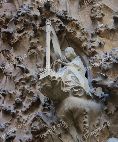 La Sagrada Familia Gaudi Harp Angel Barcelona