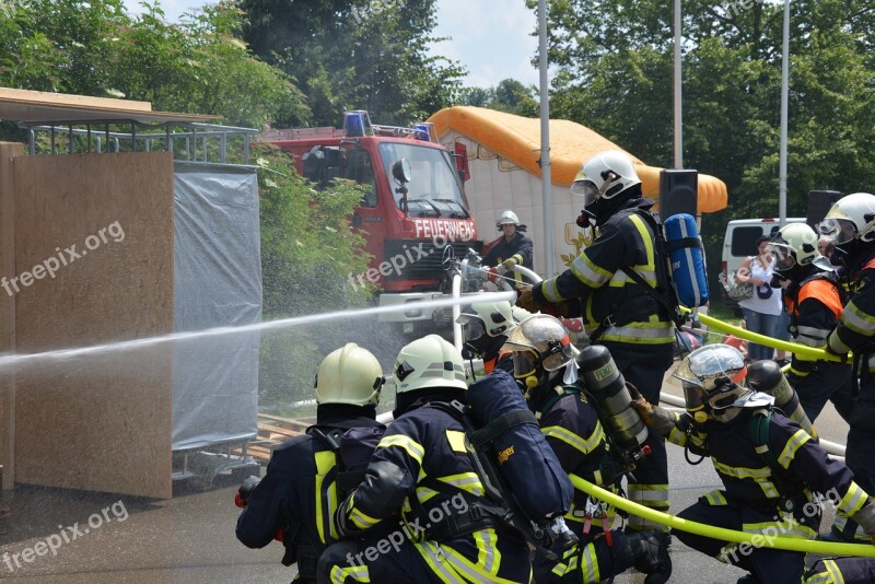 Fire Respiratory Protection Feuerloeschuebung Firefighters Delete