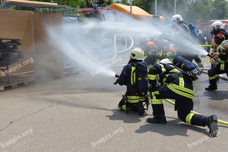 Feuerloeschuebung Fire Respiratory Protection Firefighters Delete