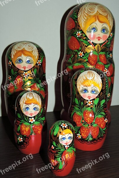 Matryoshka Doll Russia Souvenir Game