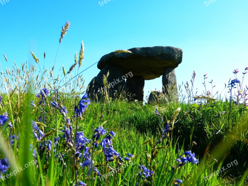 Lanyon Quoit Quoit Giant's Giant's Table Cornwall South Gland