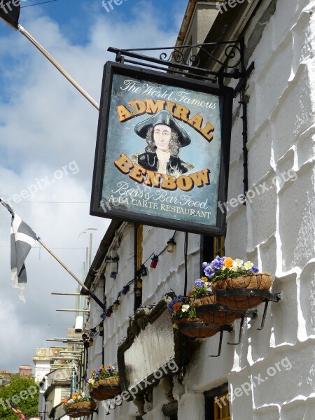 Shield Pub England Cornwall Pensance