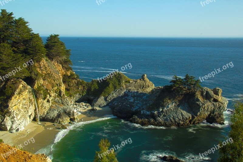 Mcway Falls Waterfall Julia Pfeiffer Burns State Park Ocean Rock