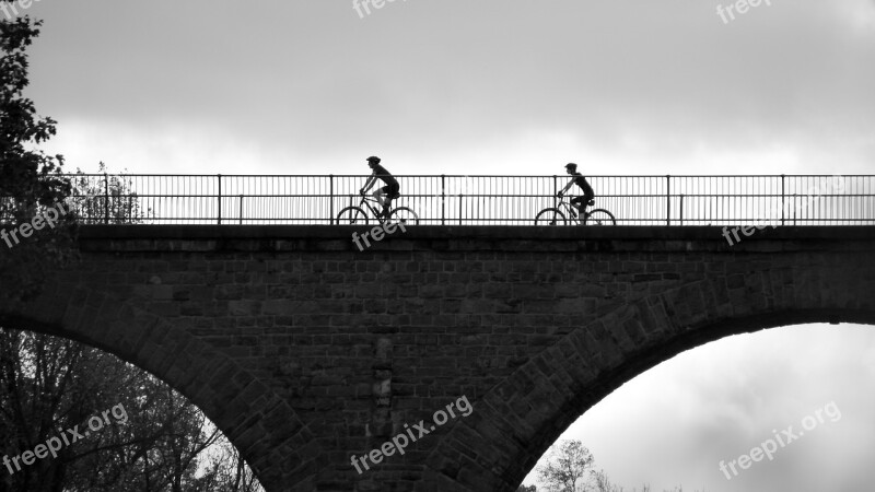 Bike Cyclists More Bike Ride Bridge