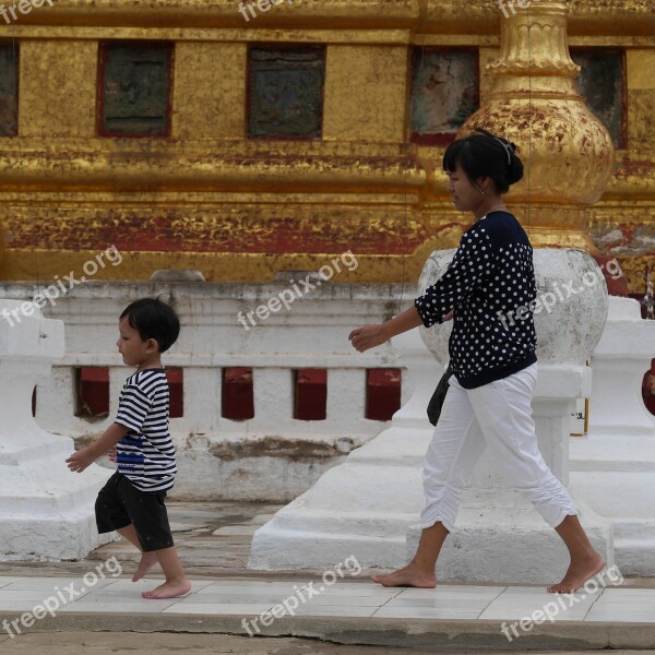 Mother Child Burma Temple Myanmar