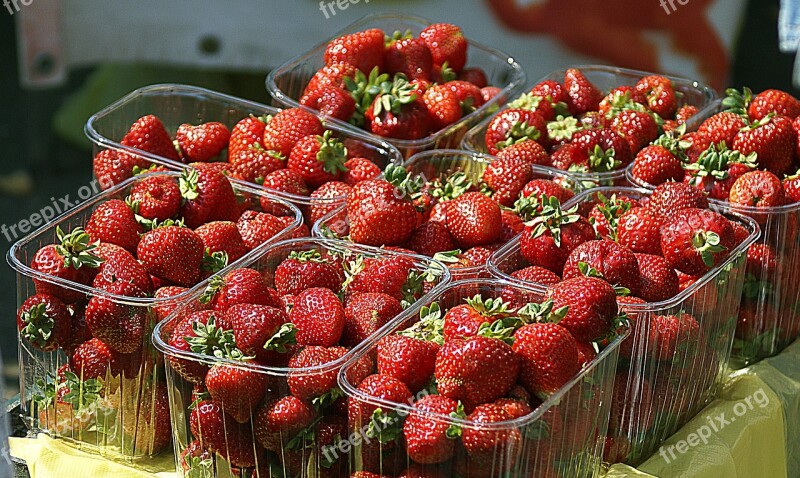 Strawberries Fruit Mature Healthy Eating