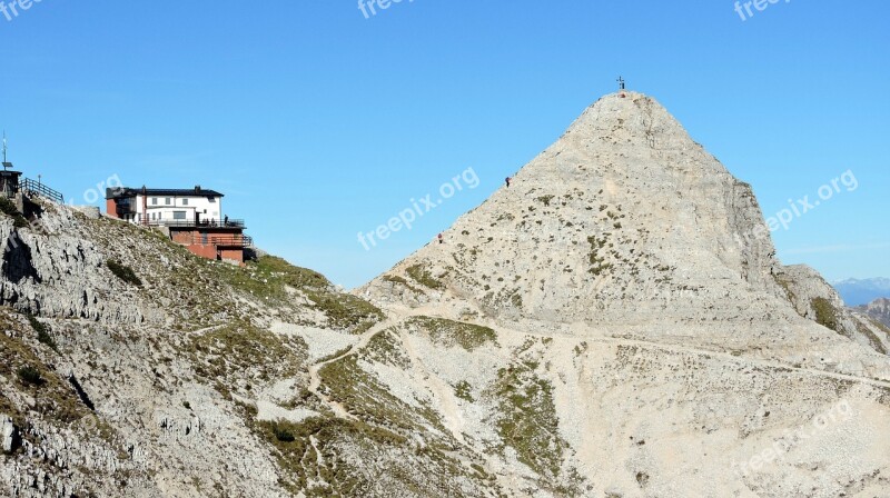 Top Fraccaroli Refuge Summit Carega