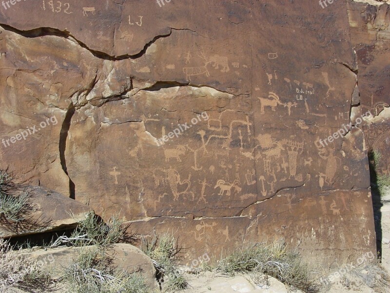 Petroglyphs Nine-mile Canyon Carbon County Utah Rock Art