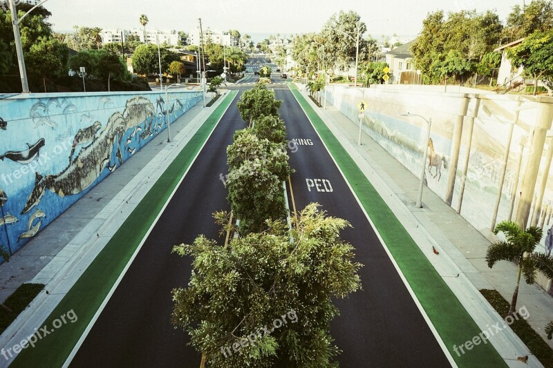 Underpass Road Urban Traffic Street