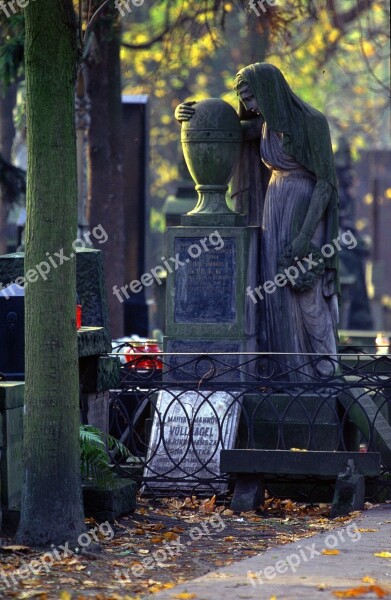 Cemetery Powązki Statues Sculpture Warsaw