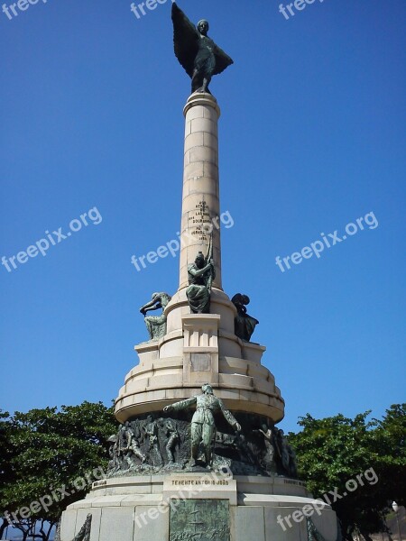 Red Beach Urca Rio De Janeiro Brazil Statue