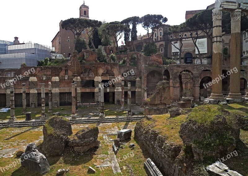 The Roman Forum The Ruins Of The Monuments Old Buildings Ancient Times