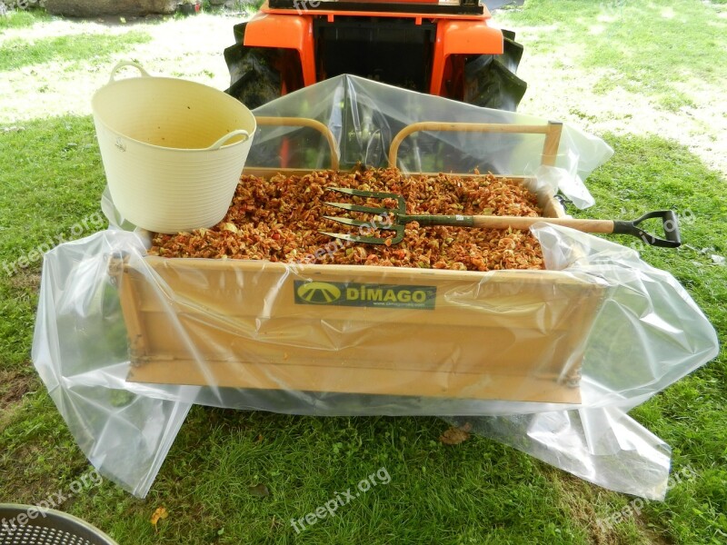 Chopped Apple Tractor Cider Tractor Box Cube