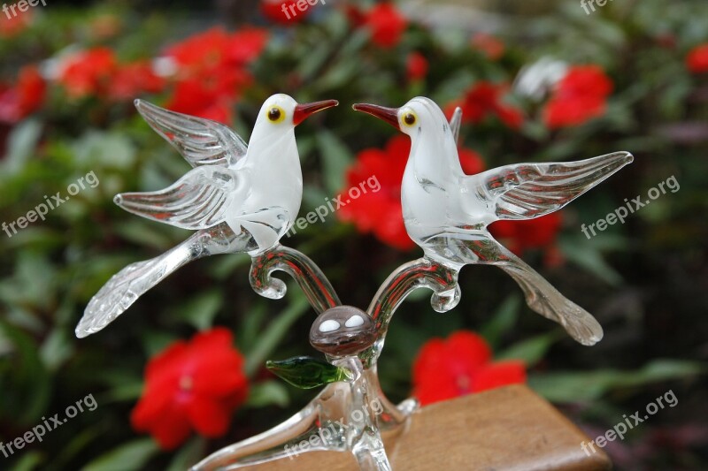 Bird Glass Love Arts Figure