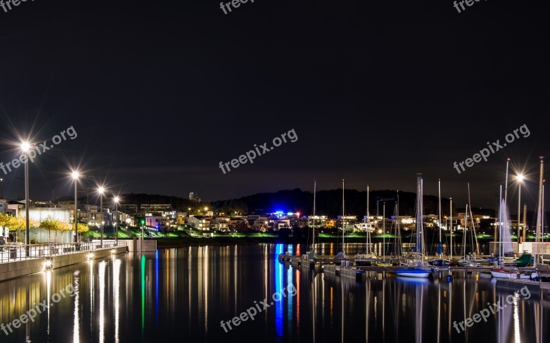 Phoenix Lake City Houses Dortmund Night