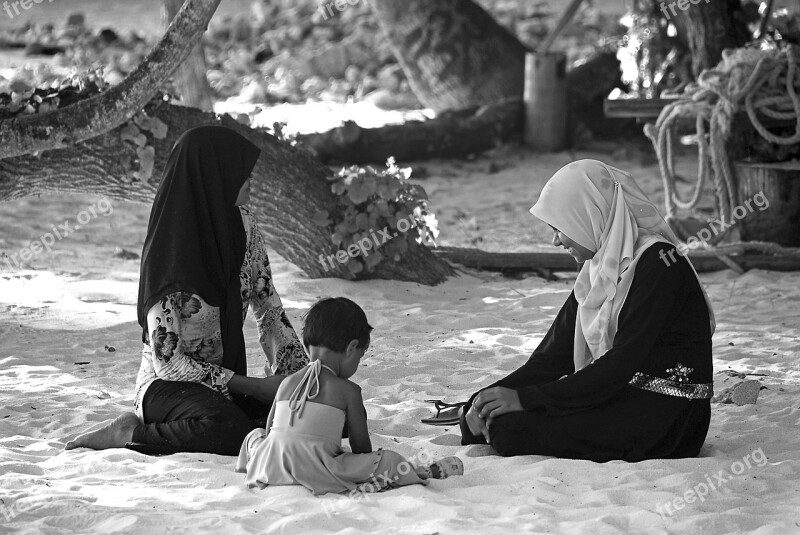 People Maldives Family Child Sitting