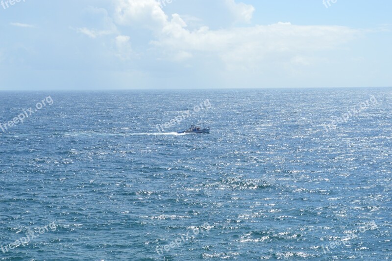 Boat Fishing Ocean Immensity Peniche