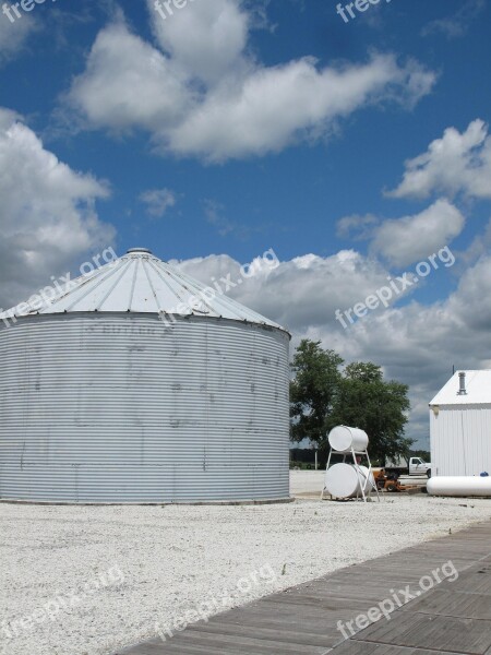 Farm Grain Bin Agriculture Rural Silos