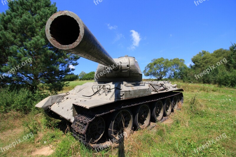 Tank Main Battle Tank The War Slovakia Monument