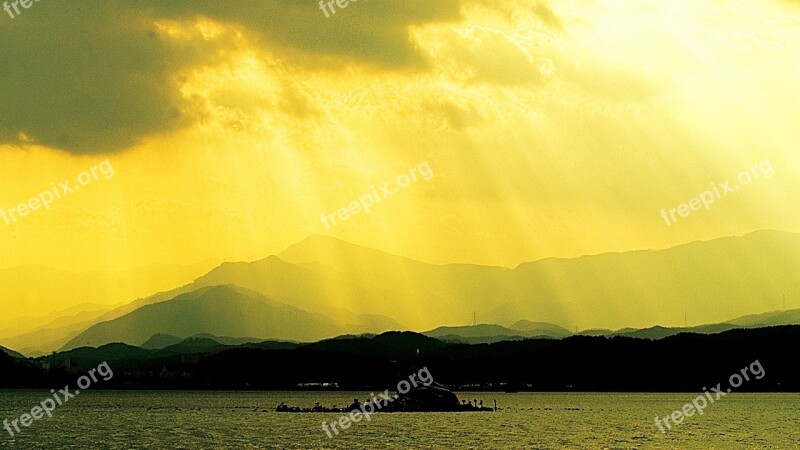 Comb Out In The Evening Glow Sunset Solar