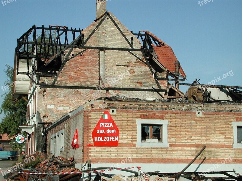 Burned Down House Pizzeria Ruin Destroyed