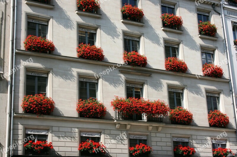 Facade Building Planters Cartier Paris