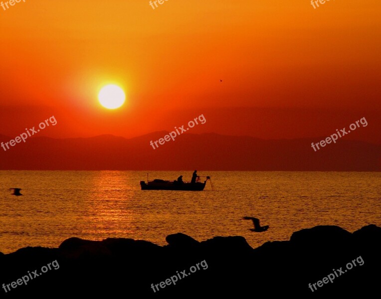 Sun Boat East Great Fisherman