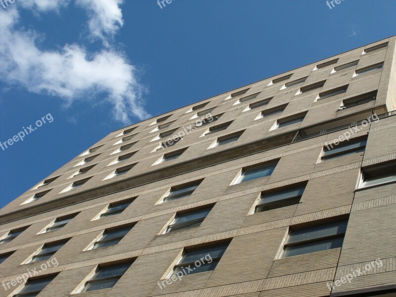 Via Conte Olivares Naples Palazzo Windows Sky