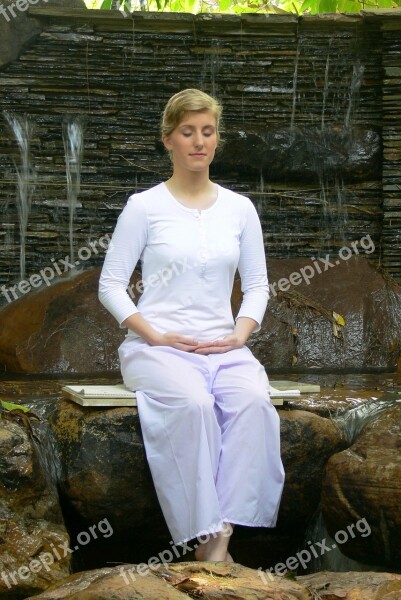 Woman Buddhist Meditate Wat Temple