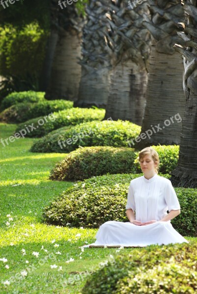 Woman Buddhist Meditate Girl Wat