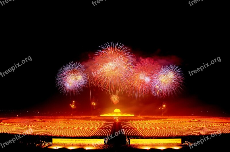 Dhammakaya Pagoda Fireworks Buddhas Gold Buddhism