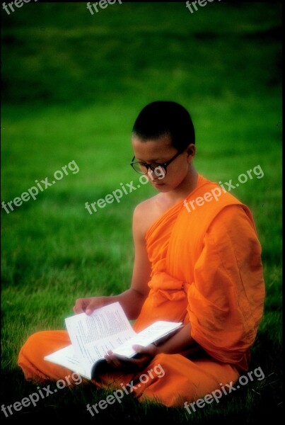 Buddhist Learn Wat Phra Dhammakaya Temple