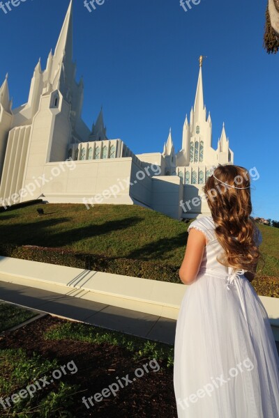 Girl Angel Praying Chilb Temple