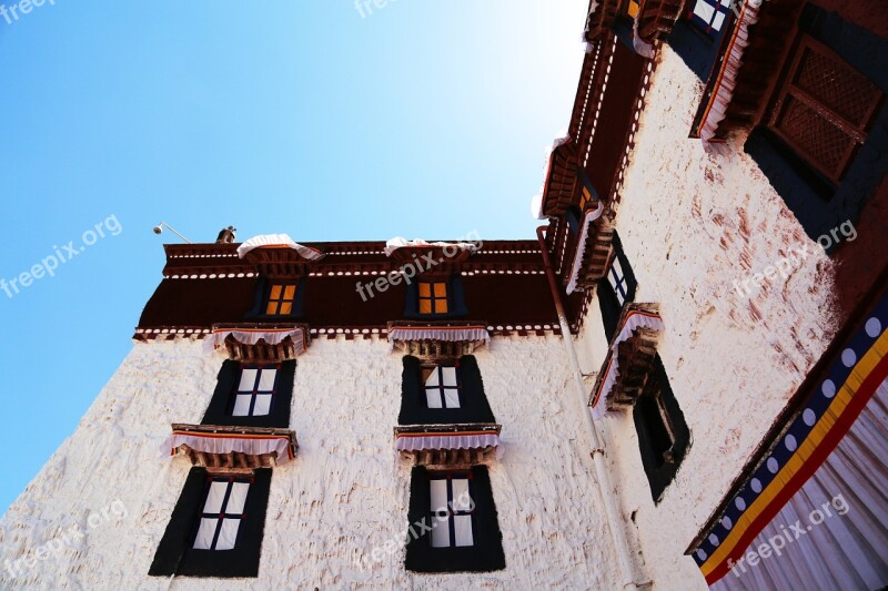 Tibet Lhasa The Potala Palace Blue Sky The Majestic