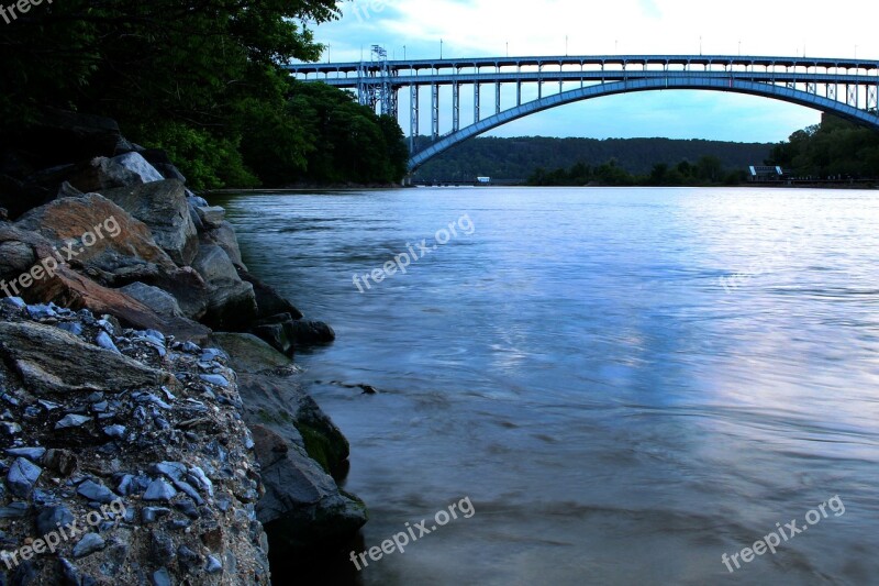 Henry Hudson Bridge Hudson River River Manhattan Bridge