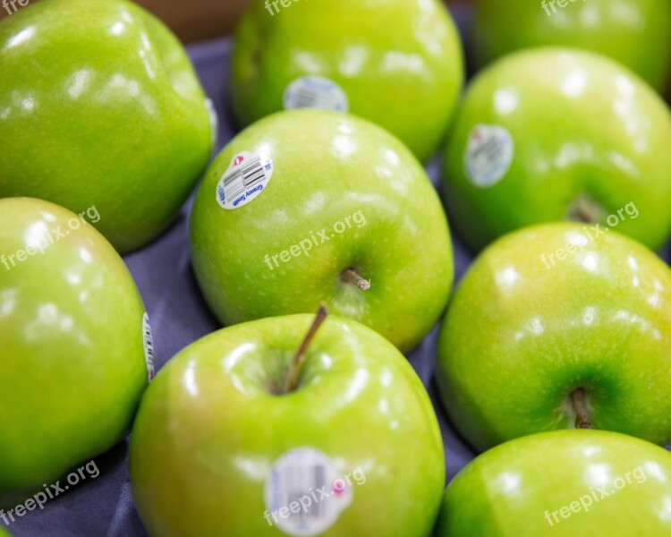 Apples Yellow Delicious Nature Green