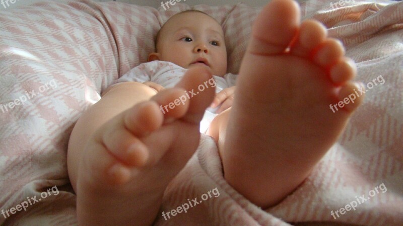 Baby Feet Child Relax Barefoot